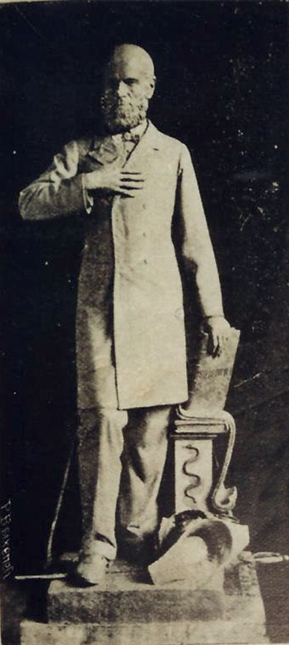 C:\Users\User\Downloads\ESTATUA JIMÉNEZ (2).jpg